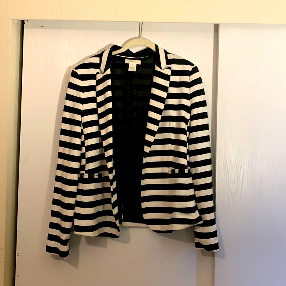 Black and white striped jacket. Very comfortable and stretchy, gently used!